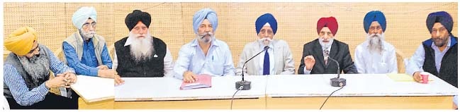 ਗਲੋਬਲ ਸਿੱਖ ਕੌਸਲ ਦੀ ਮੀਟੰਗ ਦੌਰਾਨ ਹਾਜ਼ਰ ਆਗੂ