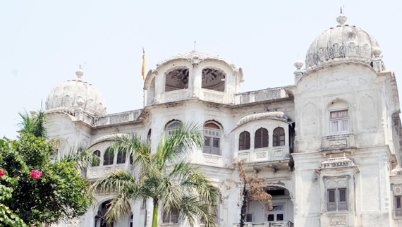 ਸ਼੍ਰੋਮਣੀ ਗੁਰਦੁਆਰਾ ਪ੍ਰਬੰਧਕ ਕਮੇਟੀ ਦਾ ਮੁੱਖ ਦਫਤਰ: ਤੇਜਾ ਸਿੰਘ ਸਮੁੰਦਰੀ ਹਾਲ, ਅੰਮ੍ਰਿਤਸਰ