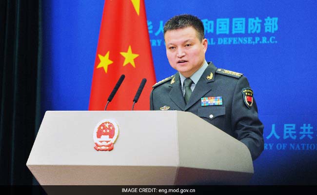 china-army-officer
